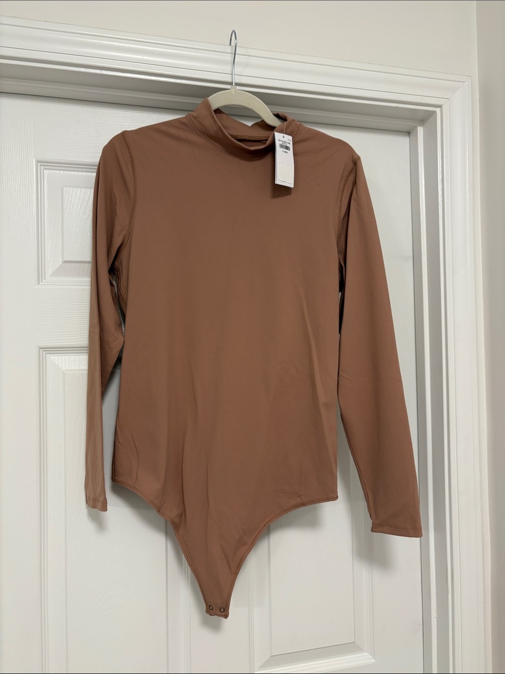 Abercrombie & Fitch Long Sleeve Mock Neck Bodysuit in Chestnut